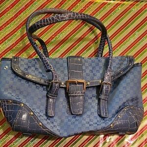 Chic Blue Patterned Shoulder Bag